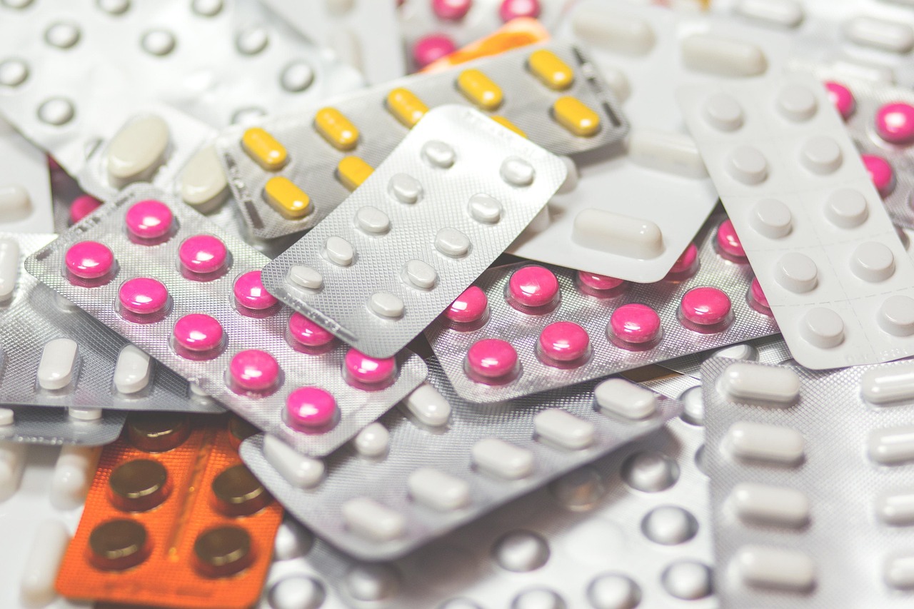 découvrez comment gérer efficacement les effets secondaires des médicaments pour améliorer votre bien-être et optimiser votre traitement médical.