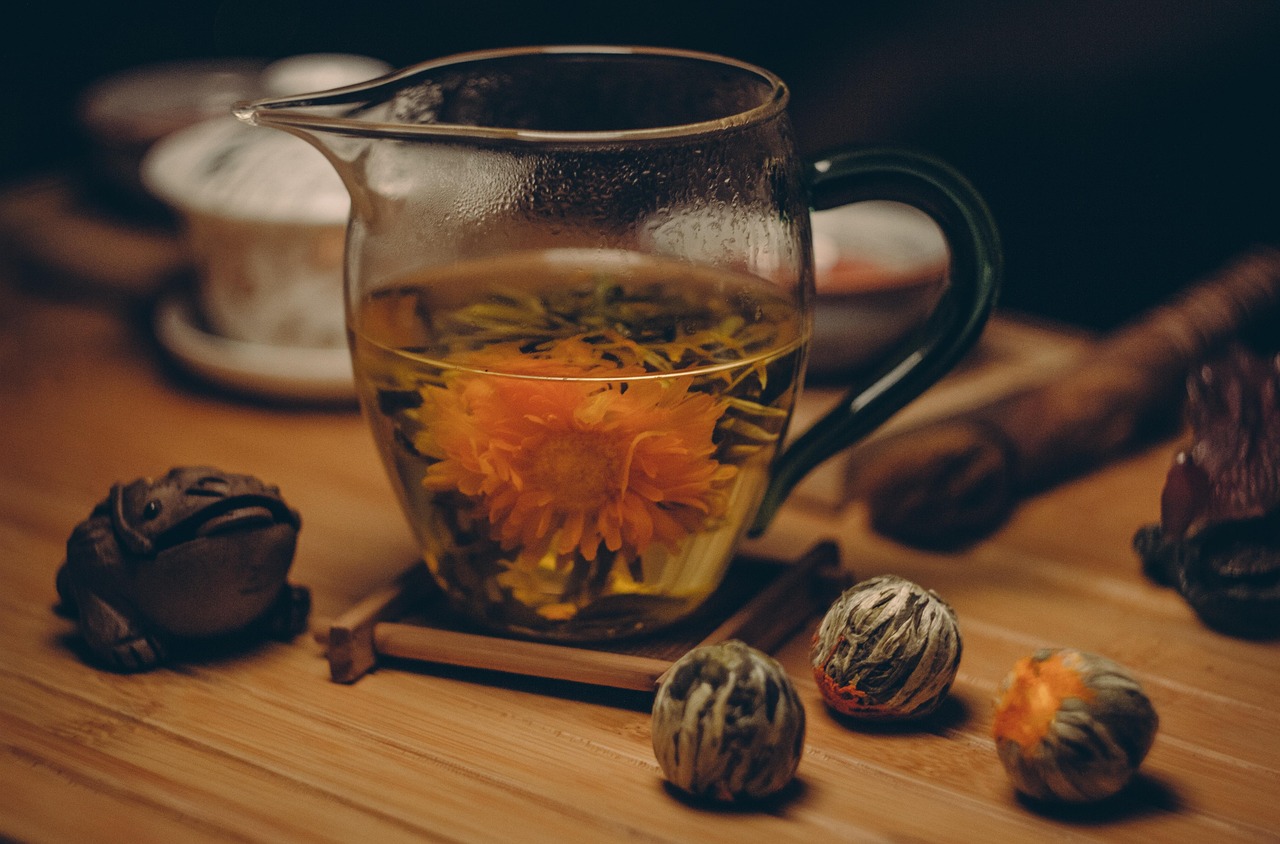 découvrez tout sur les tisanes : bienfaits, variétés, conseils de préparation et astuces pour profiter pleinement des infusions naturelles à base de plantes.
