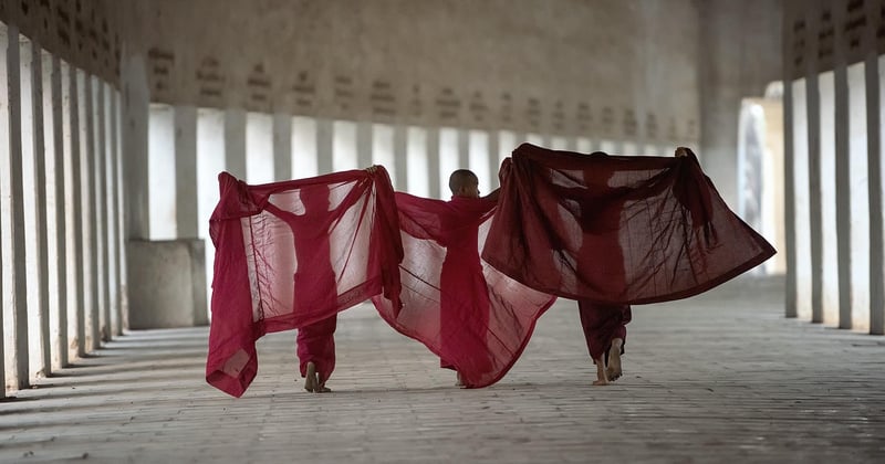 Cérémonie religieuse aux obsèques : comment se déroule l’hommage ?